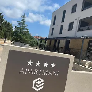 https://cube-s.in-istria.net