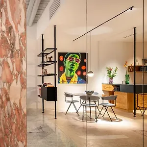 Sartoria Cavour - Modern Sicilian Elegance In A Former Tailor Shop Apartment