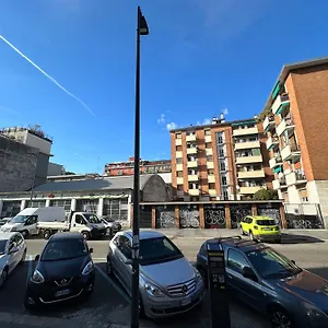 Nolo62, A Nifty Flat In Milan